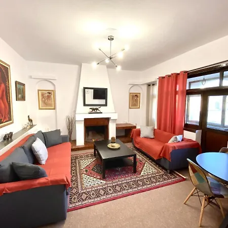 شقة Classic 2 Bedroom Next To Metro - Marousi