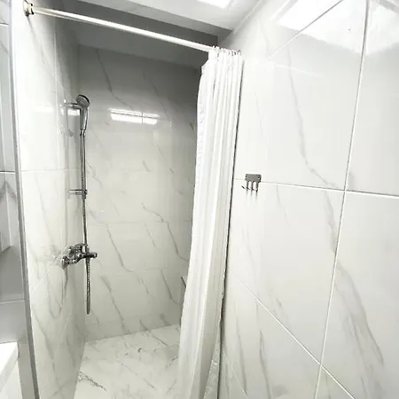 Classic 2 Bedroom Next To Metro - Marousi أثينا